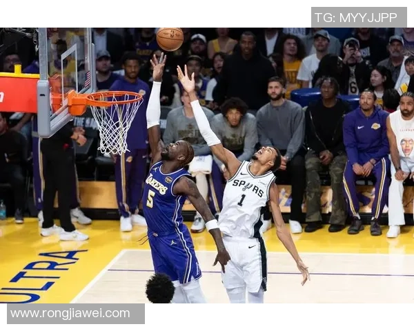 湖人对决马刺精彩回顾0708赛季经典对抗赛再现篮球魅力